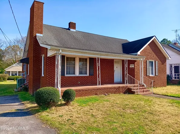 207 Marshall Avenue, Williamston, NC 27892