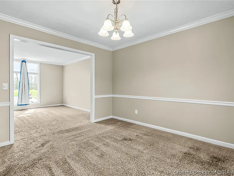 2201 Glenn Abbey — Photo 10