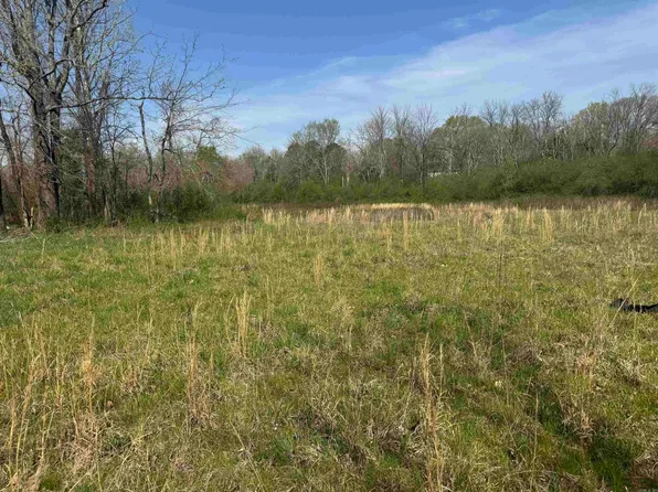 5803 Gribble Rd, Jacksonville, AR 72076