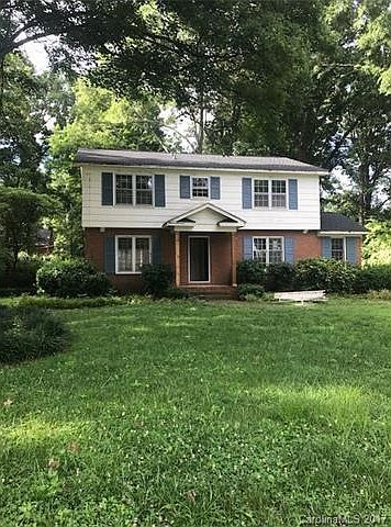 1st image of 7237 Bedfordshire Dr