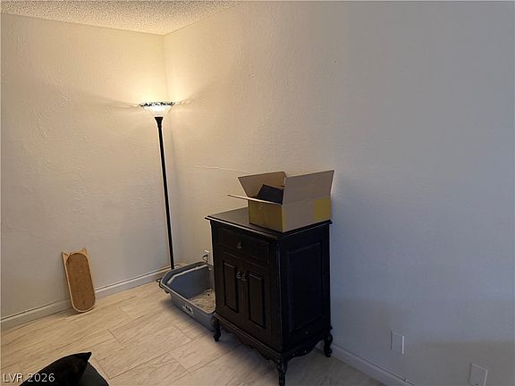 4th image of 2080 Karen Ave #15