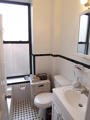 Rented by Citi Habitats | media 7