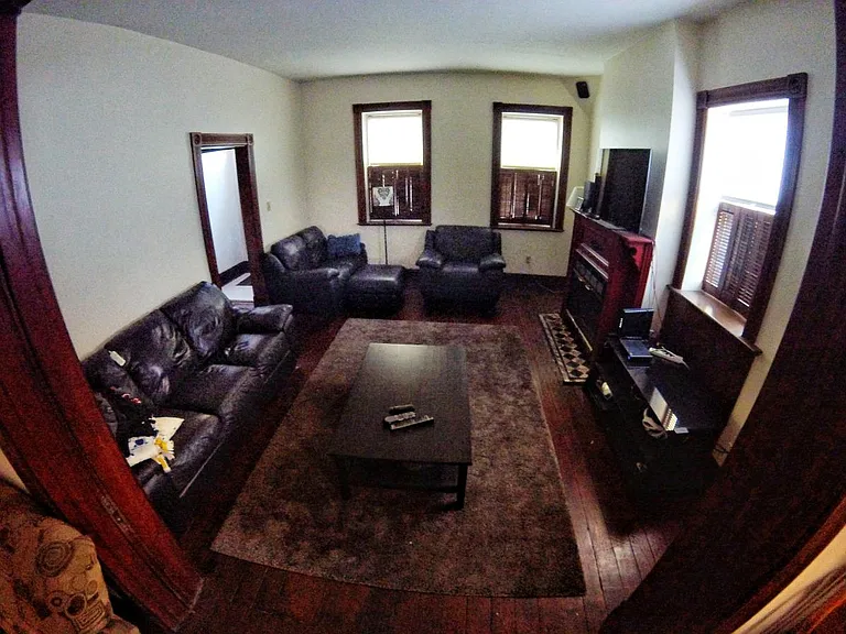 Jane St — Photo 5