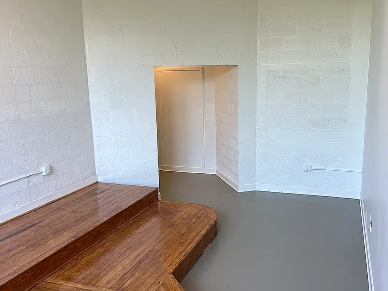 Pulaski Lofts — Photo 62