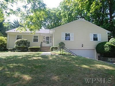 3rd image of 6 Park Ave