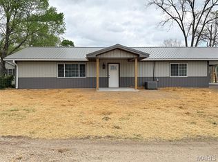 211 Maple St, Pilot Knob, MO 63663