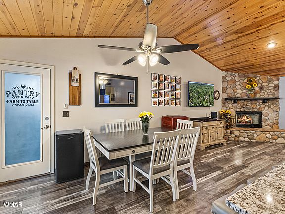5th image of 3558 W Bermuda Cir