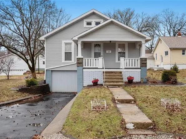 615 Wyatt St, Greenville, IL 62246