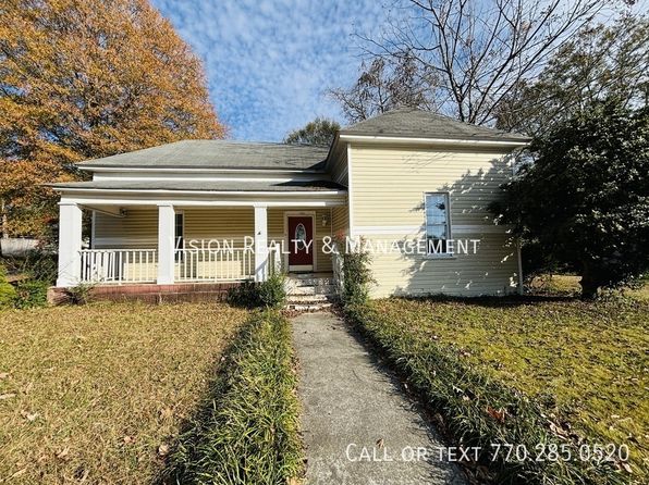302 Mandeville Ave