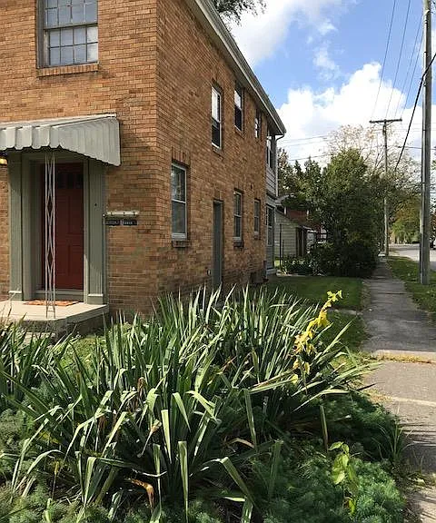 4006 S Calhoun St — Photo 1