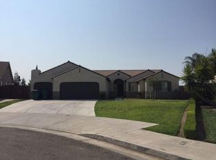 945 Randy Ave, Fowler, CA 93625
