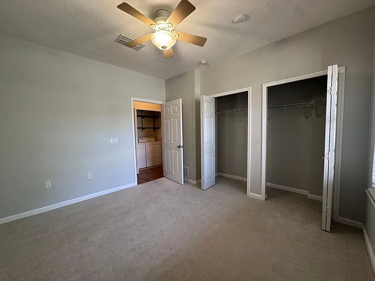 4249 Corrine Dr #104 — Photo 33