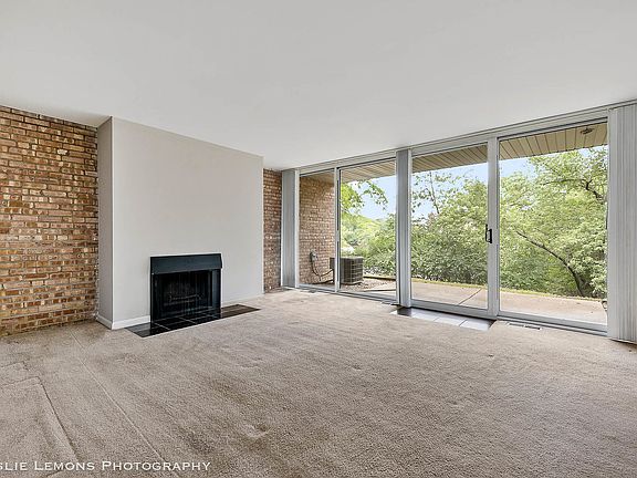 3rd image of 6010 E Lake Dr APT 1C