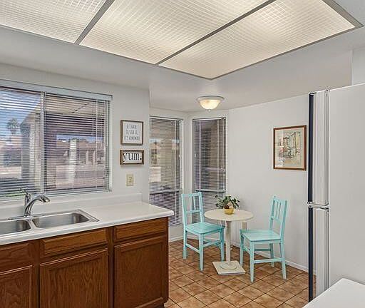 5th image of 5121 W Vogel Ave