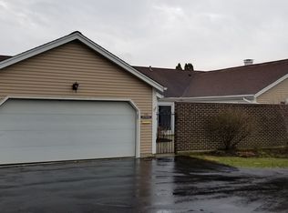948 Dartmouth Dr, Wheaton, IL 60189