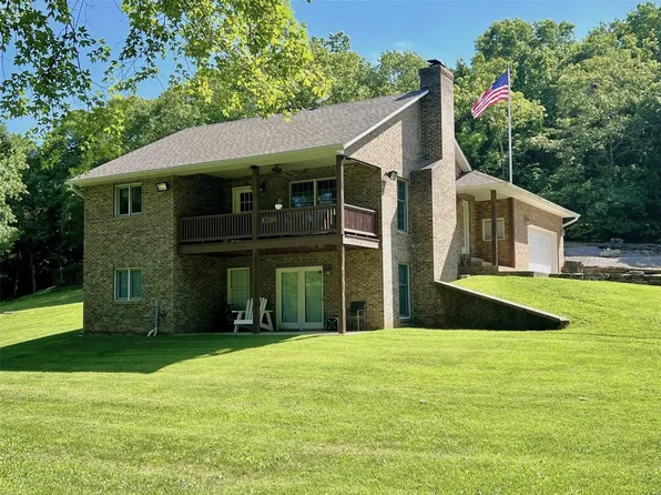 1182 Sassafrass Ln, Perryville, MO 63775