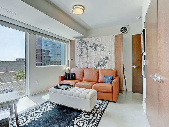 4th image of 800 Brazos St Unit 1107