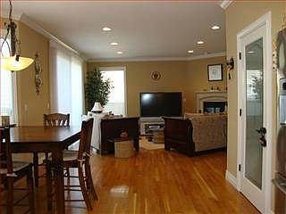 3rd image of 3325 Brookdale Dr