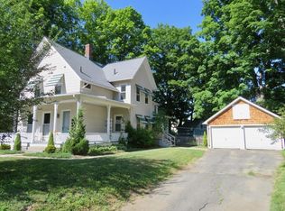 137 S Main St, Northampton, MA 01062