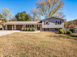 1320 Willmann Ln, Knoxville, TN 37919
