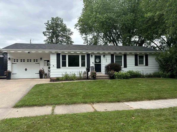 752 Westwood Dr, De Pere, WI 54115