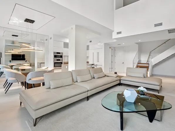 155 E Boca Raton Road #Th2, Boca Raton, FL 33432