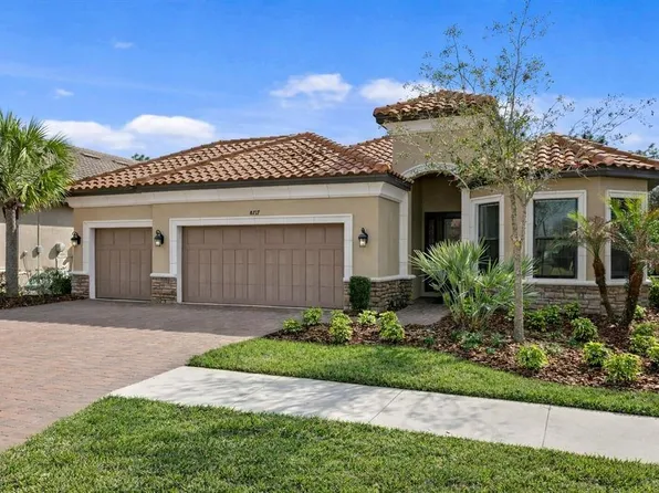 8717 Sorano Villa Dr, Tampa, FL 33647