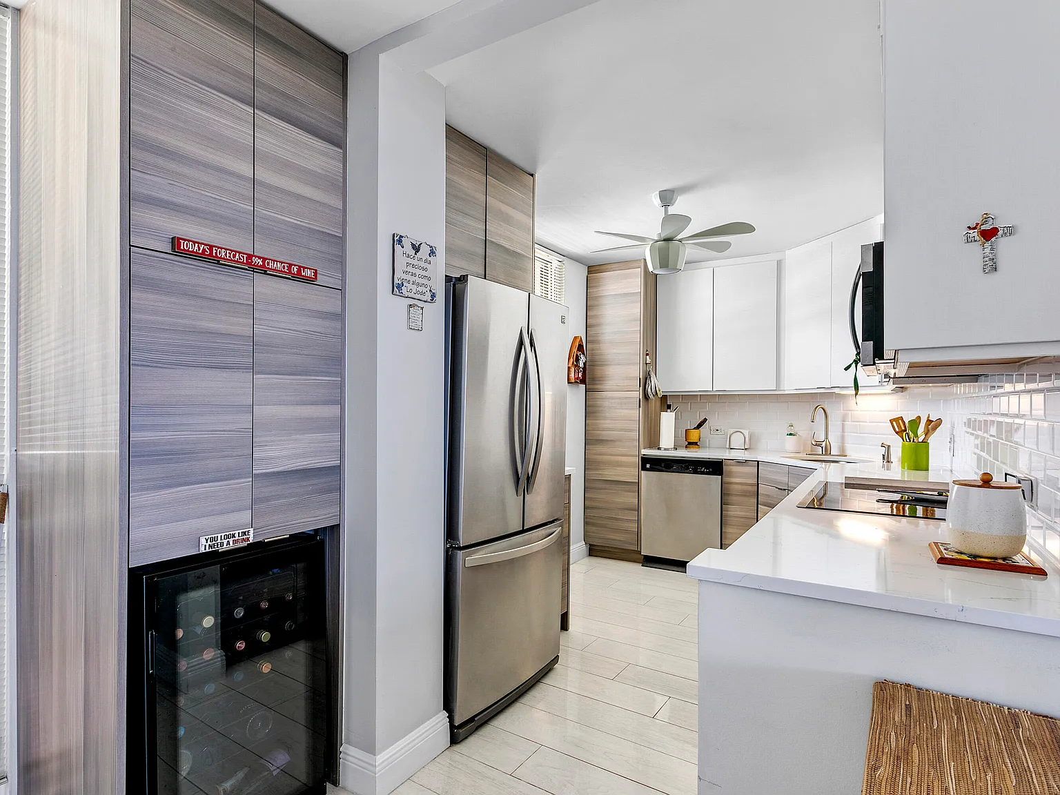 2 bed, 2.0 bath, 1244 sqft, $3,900 — Photo 4