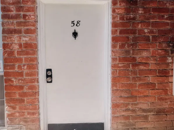 9201 Clarewood Dr, Houston, TX