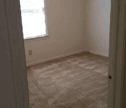 4th image of 109 Braly Dr