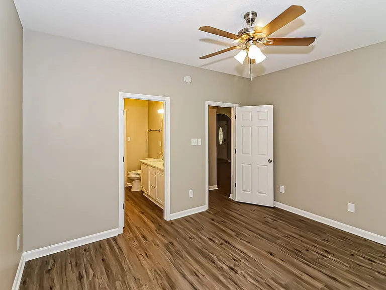 9864 White Poplar Dr — Photo 10