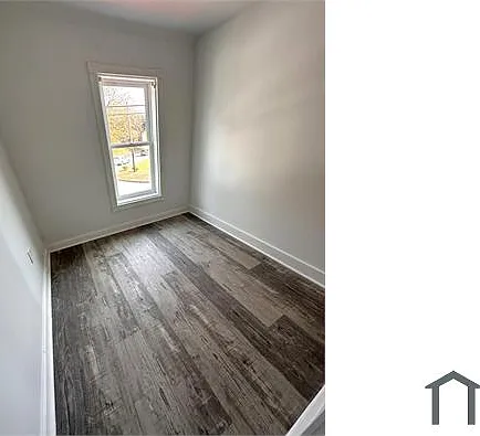 209 Brown Ave — Photo 8