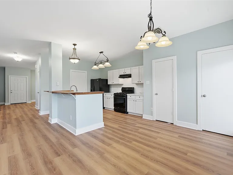 1613 Palcio Real Dr — Photo 17