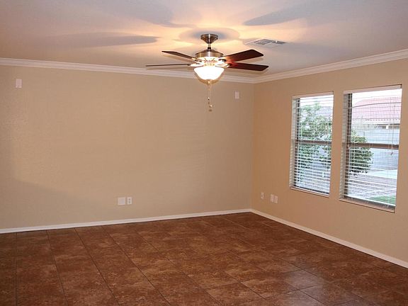 3rd image of 7952 W Mission Ln