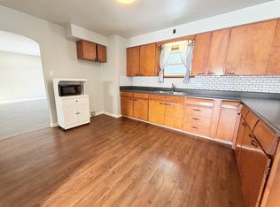 2139 London Line, Sarnia, ON N7T7H2