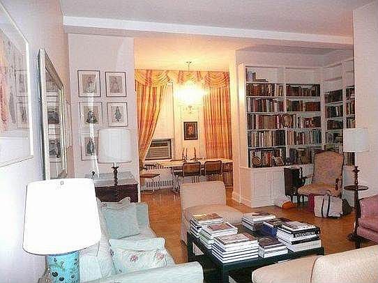 4th image of 993 Park Ave #2D
