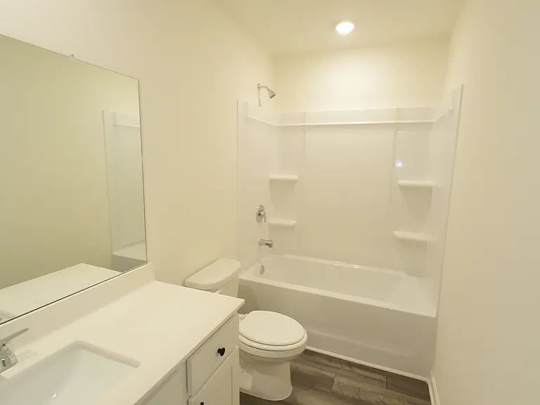 2071 Emerson — Photo 11