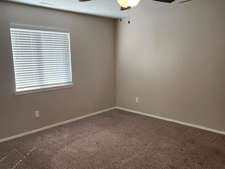 6839 Western Pl — Photo 9