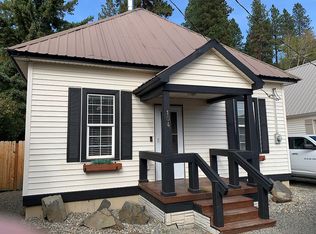 104 E 4th St, Cle Elum, WA 98922