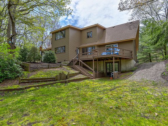 3rd image of 6566 Lakeshore Dr