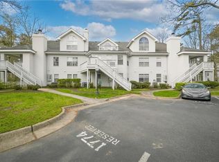 728 Inlet Quay APT J, Chesapeake, VA 23320