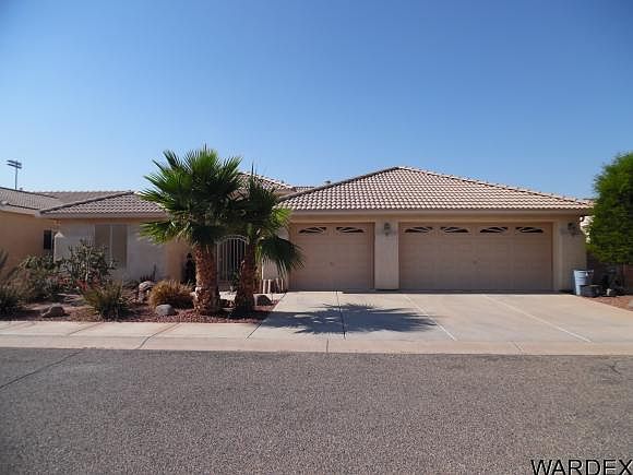 1st image of 2397 E Saguaro Dr