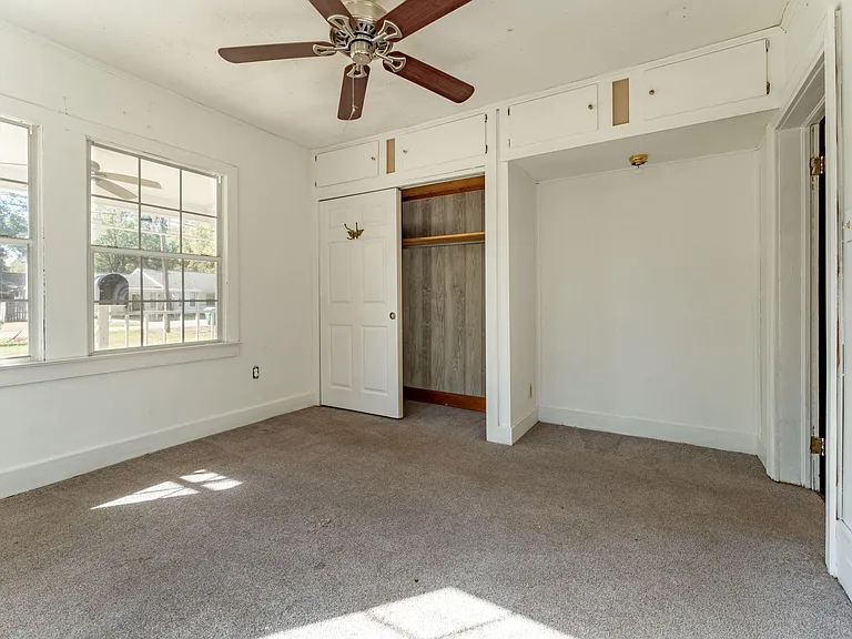 1105 Aime St — Photo 11