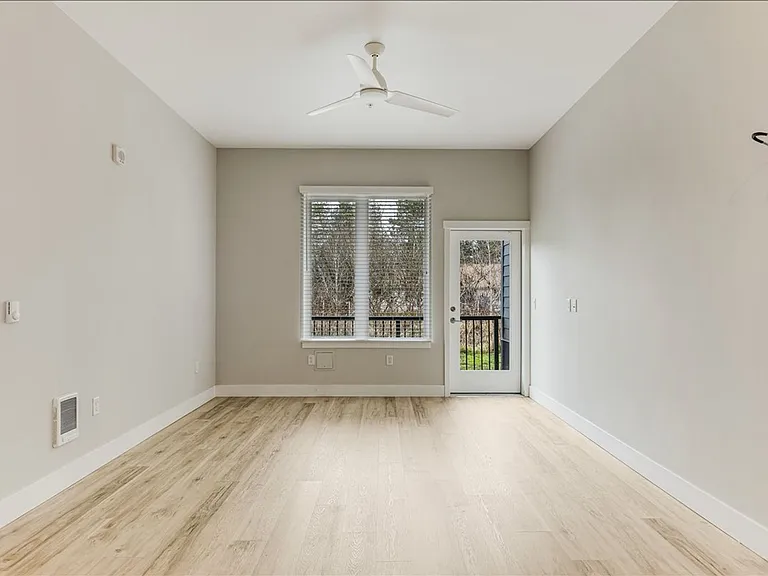 Brookside Apartments — Photo 26