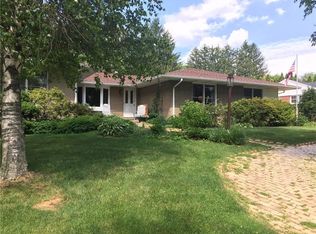 2249 Manor Dr, Ford City, PA 16226