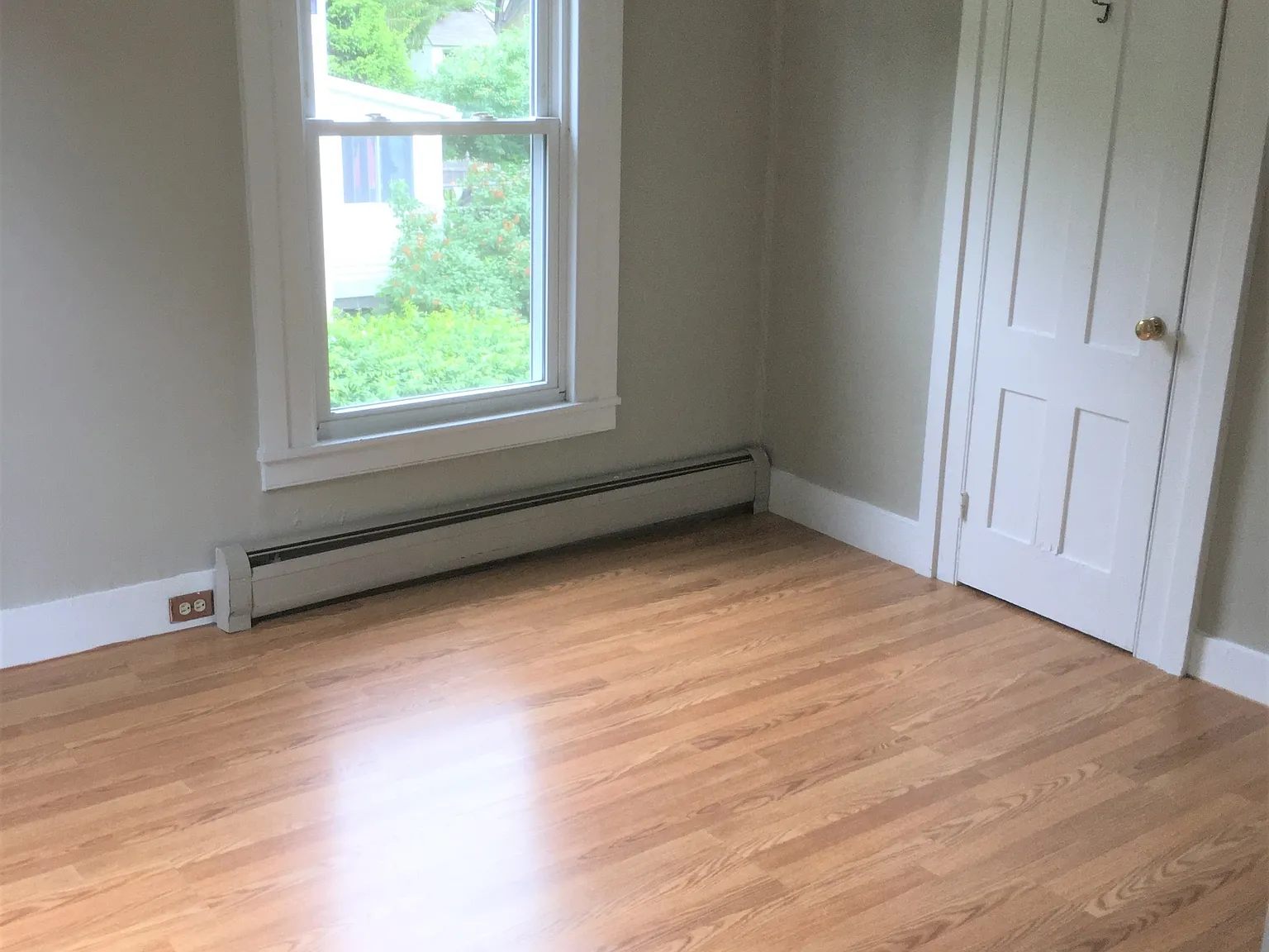 35 High St — Photo 2