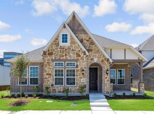 12603 Royal Oaks Ln, Farmers Branch, TX 75234