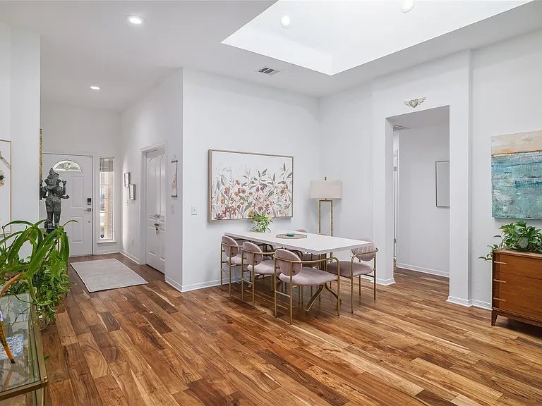8820 Escabosa Dr — Photo 14