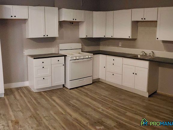 3rd image of 4724 Princeton Ave #2