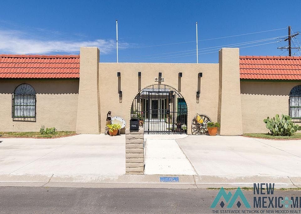 1st image of 1502 Mountain Shadow Dr